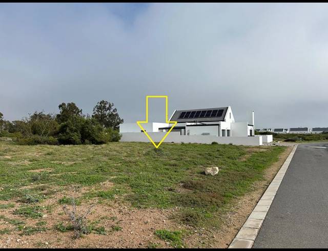 LAND FOR SALE IN BRITANNIA BAY